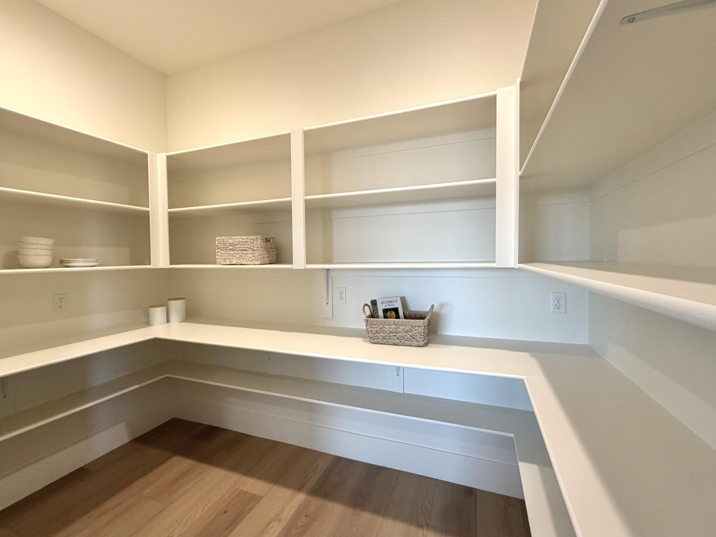 ESTATES AT BURKE SPRINGS - Residential