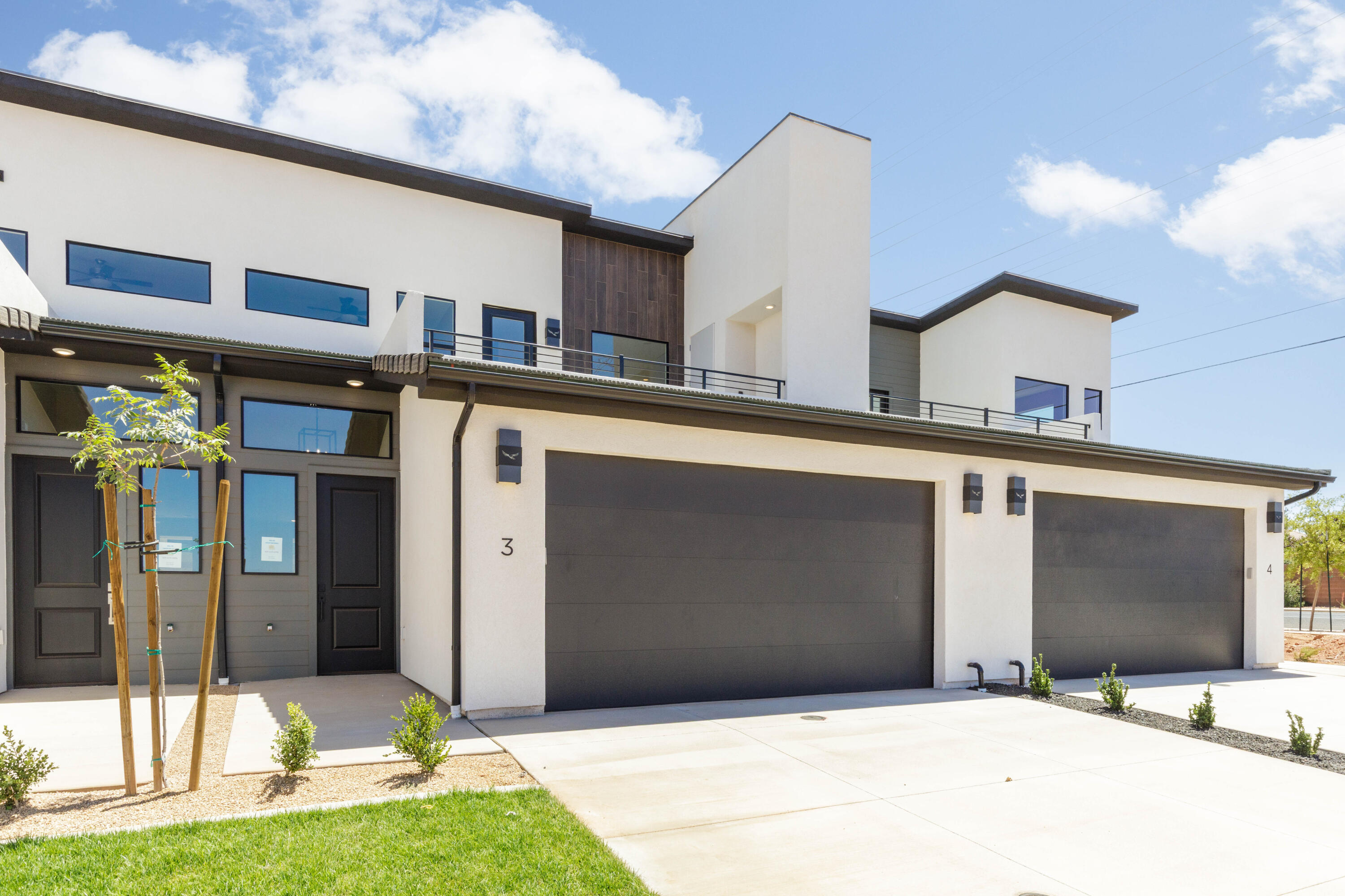 EAGLE POINTE - Residential