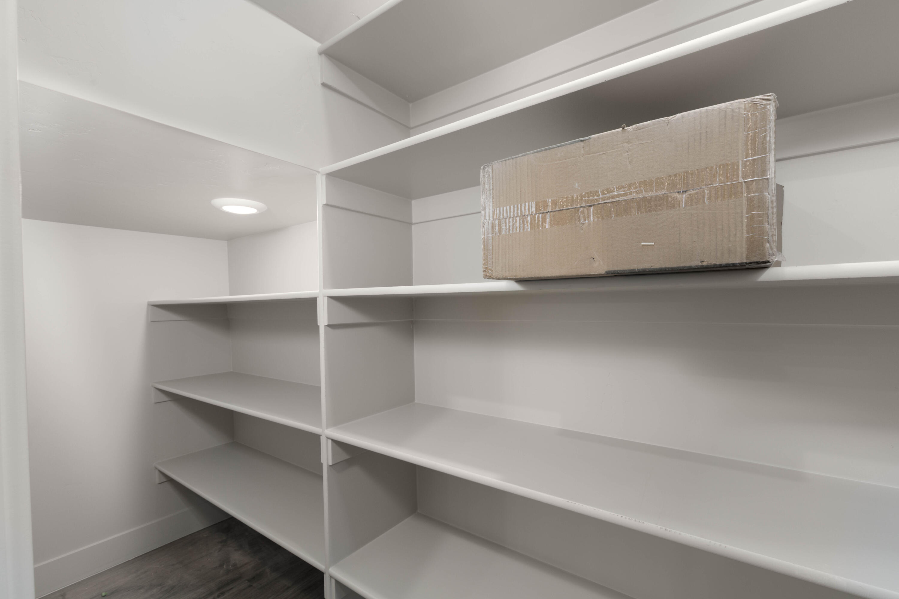 EAGLE POINTE - Residential