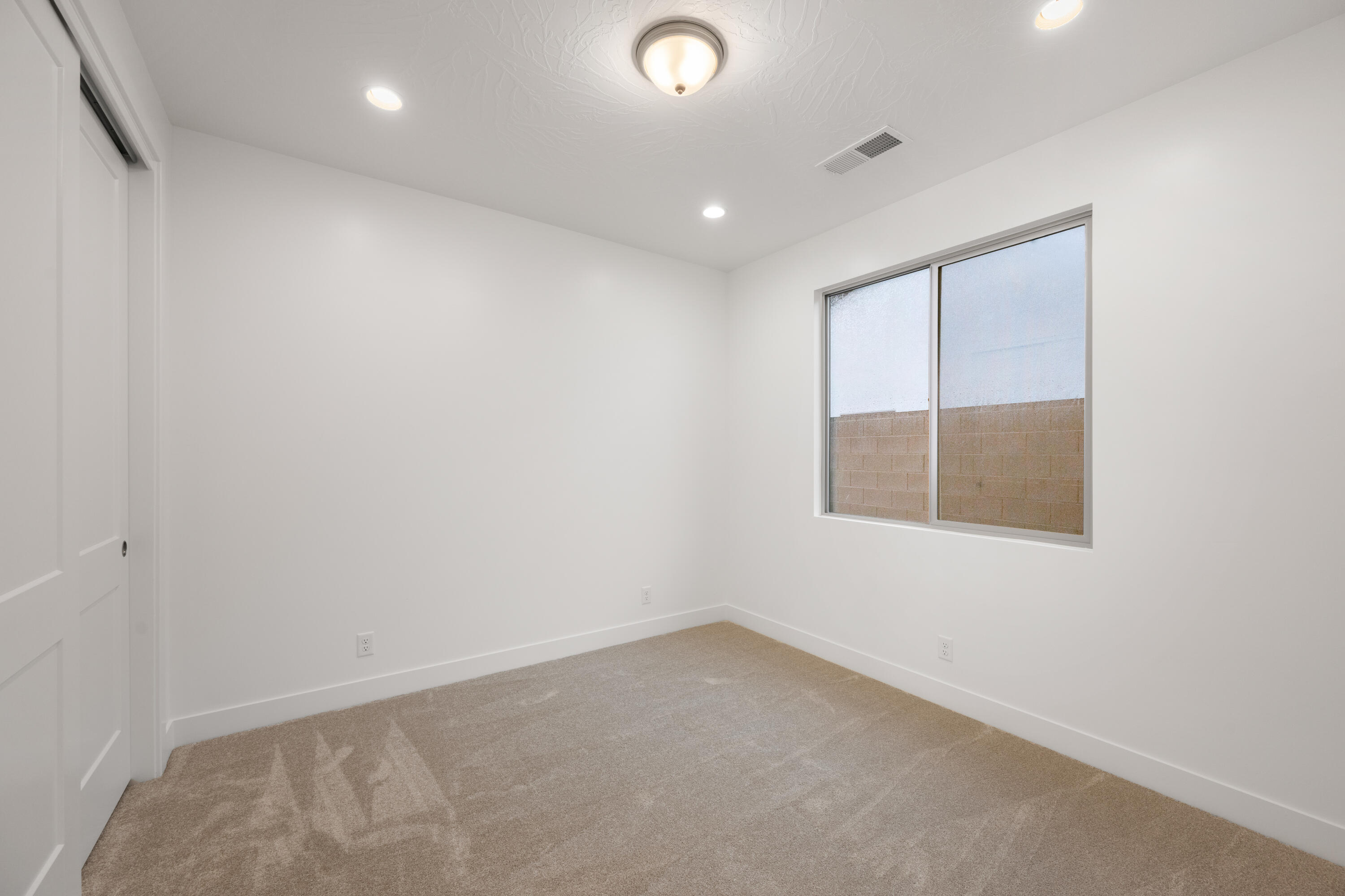 SOLIS AT CORAL CANYON - Residential