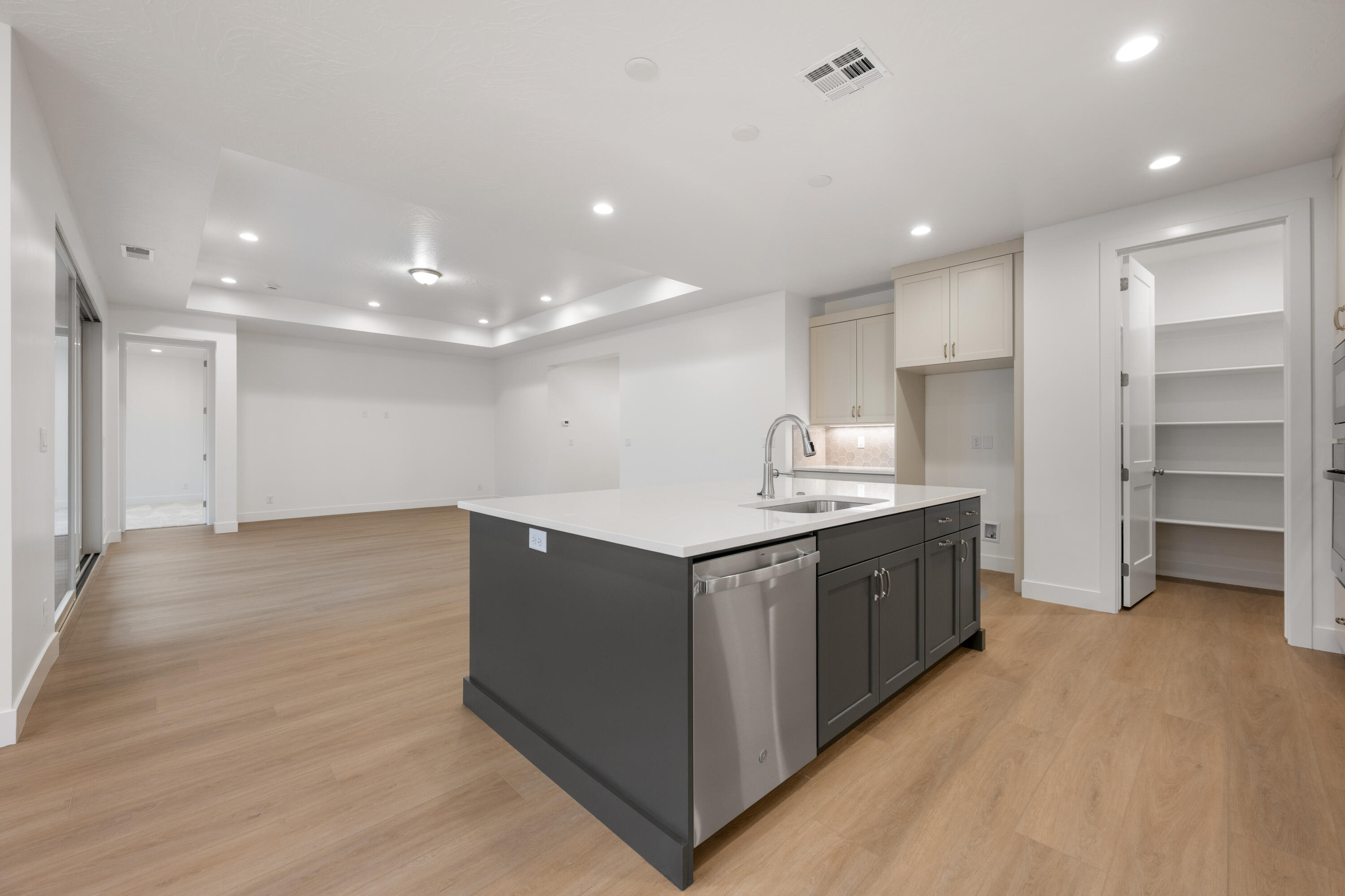 SOLIS AT CORAL CANYON - Residential