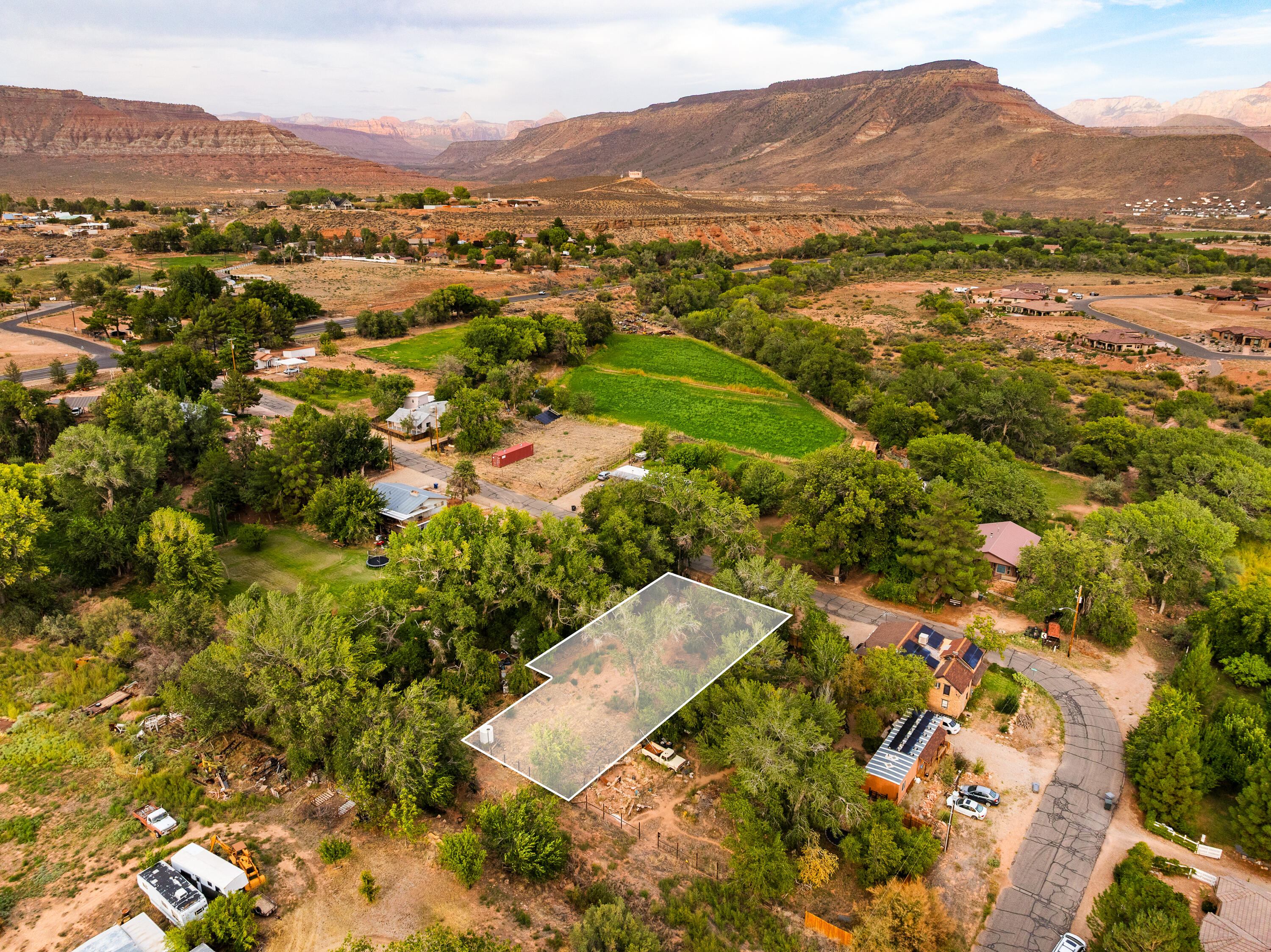 VIRGIN TOWNSITE - Land