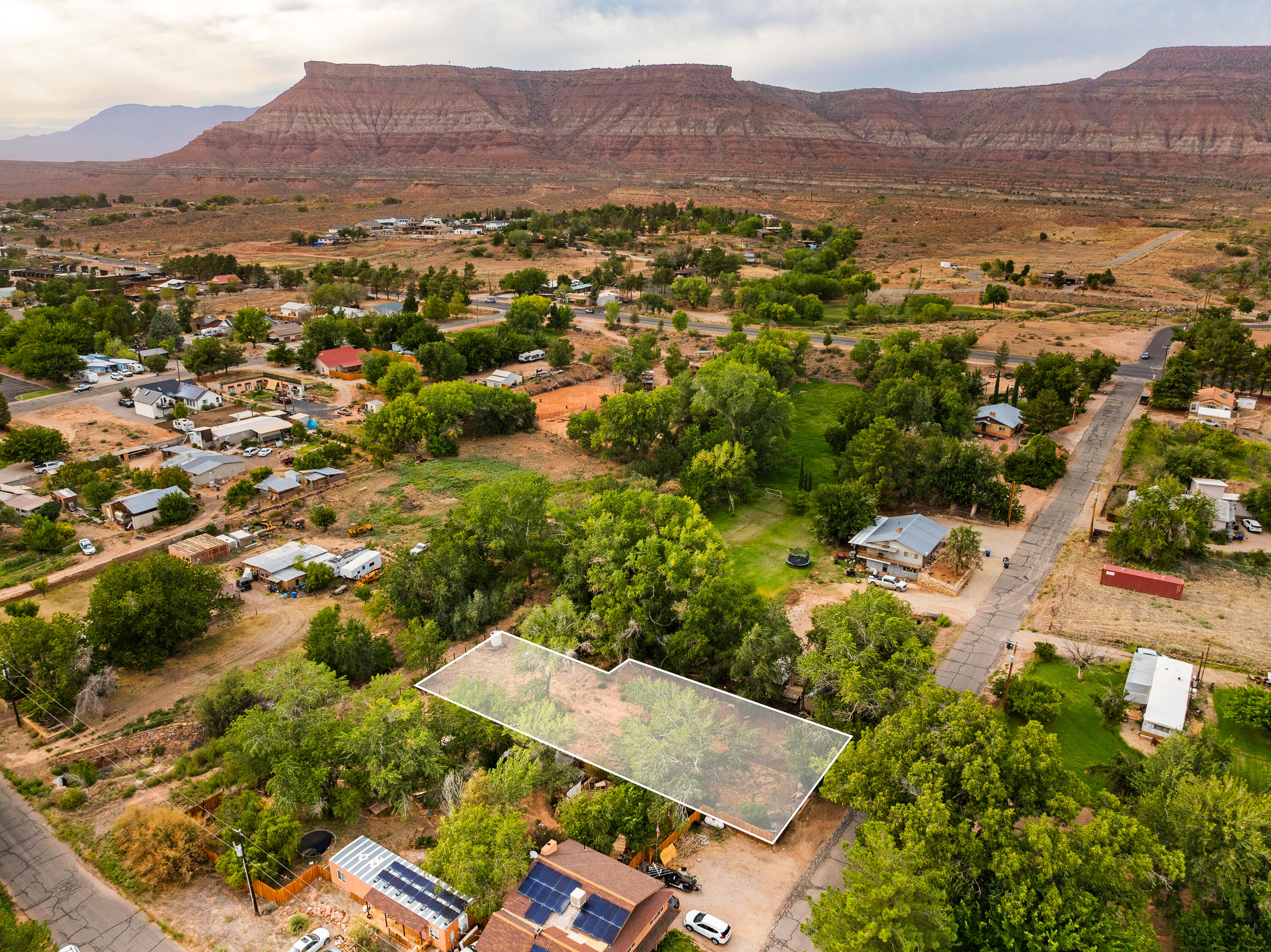 VIRGIN TOWNSITE - Land