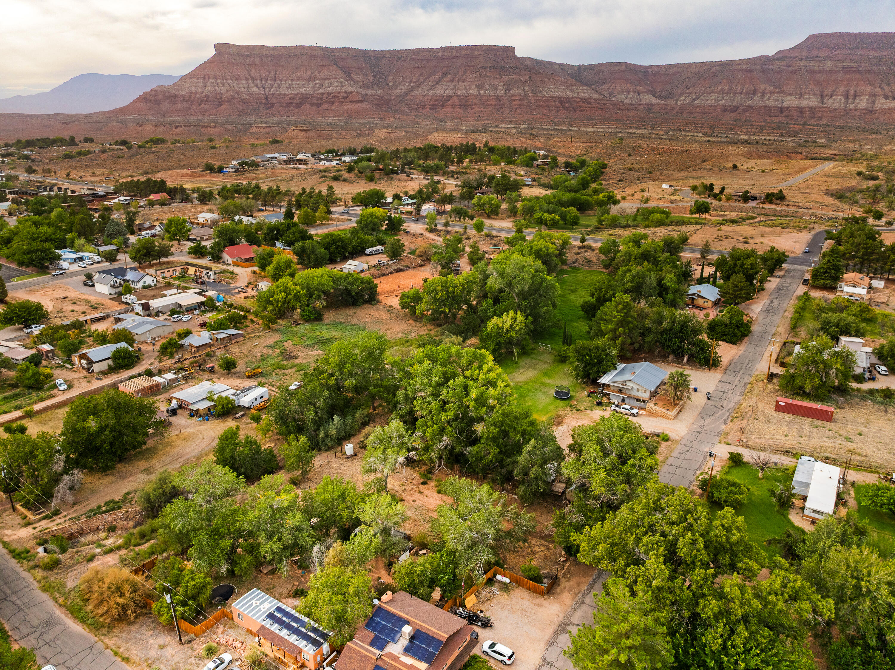 VIRGIN TOWNSITE - Land