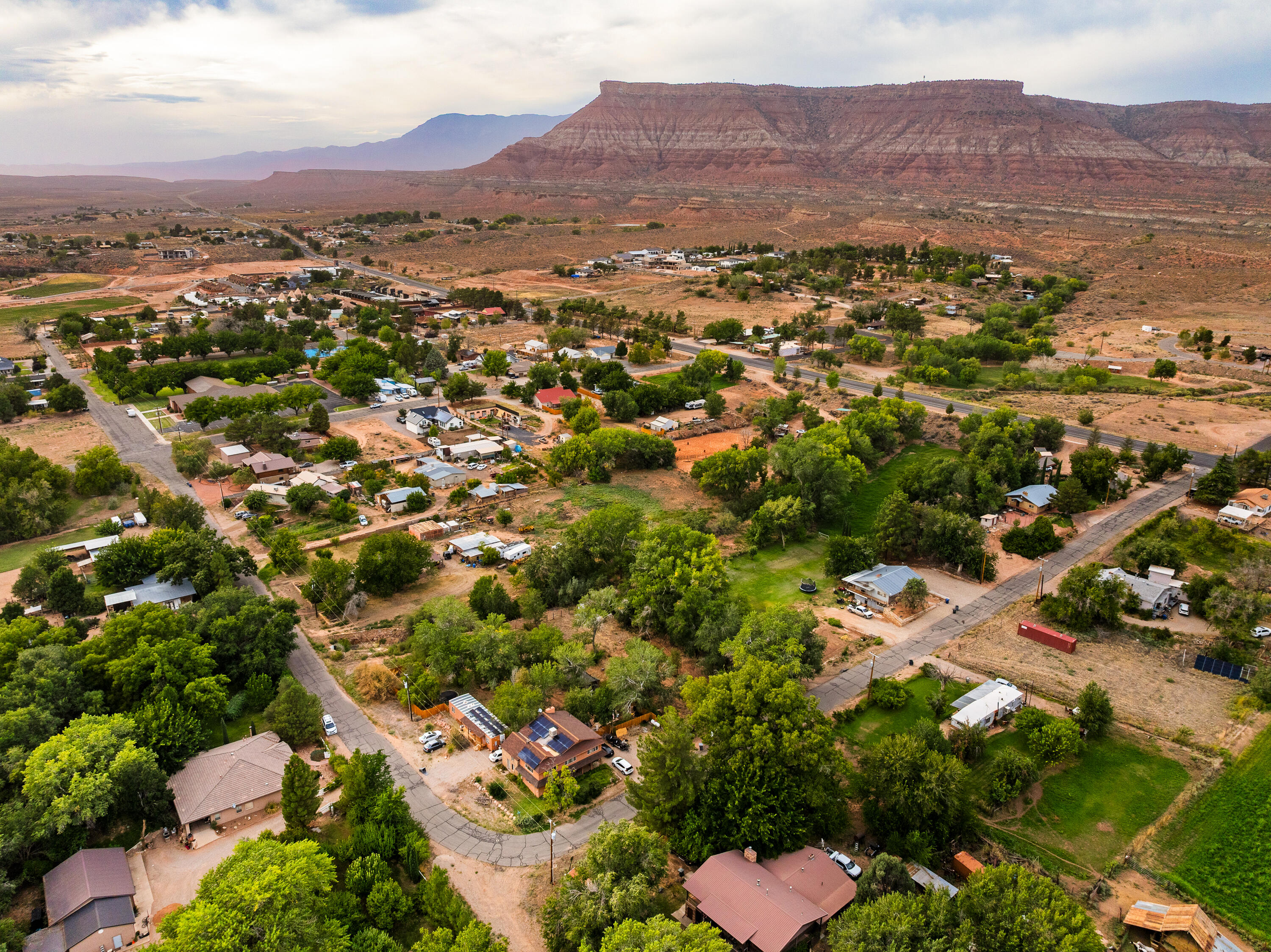 VIRGIN TOWNSITE - Land