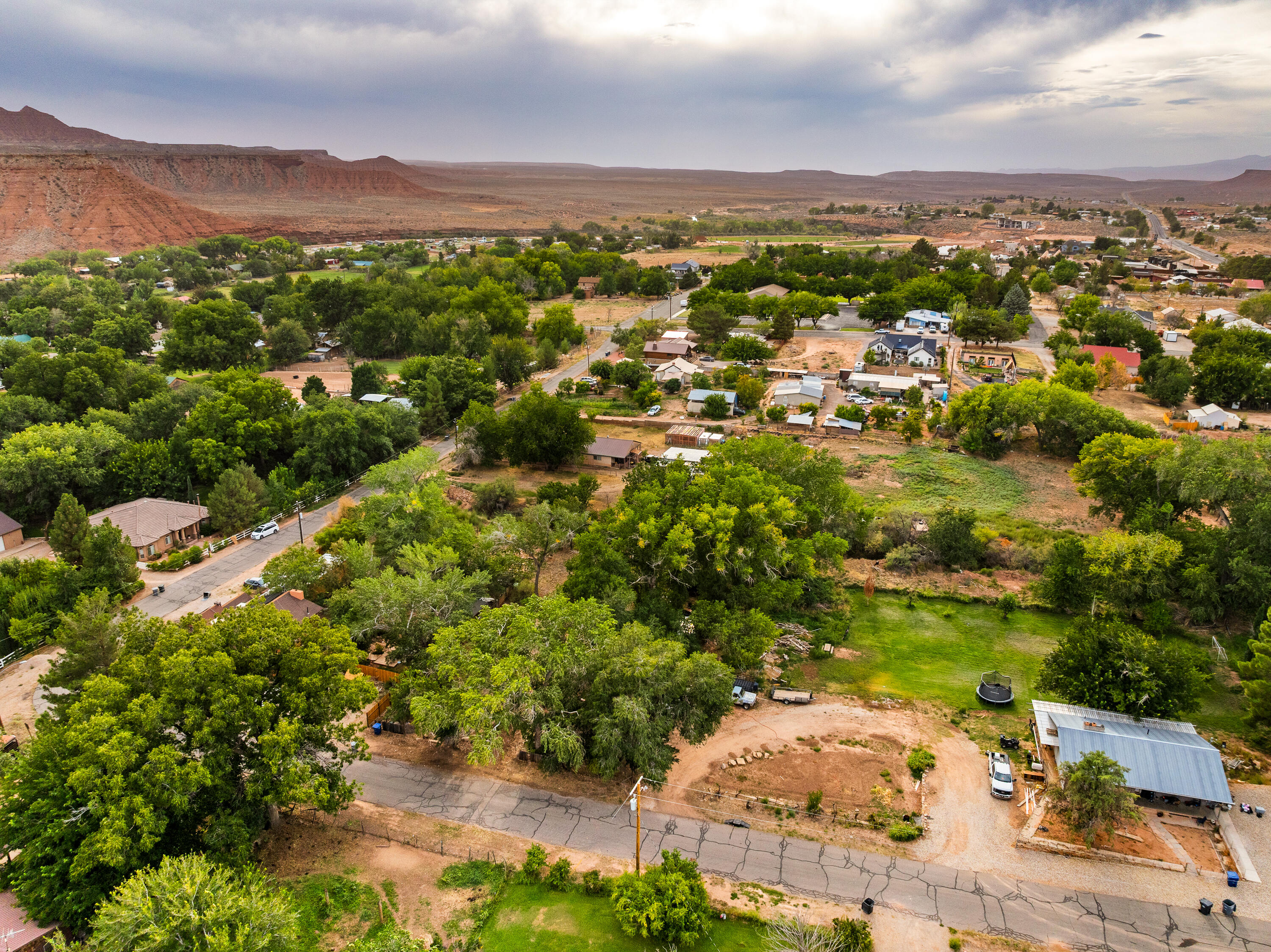 VIRGIN TOWNSITE - Land