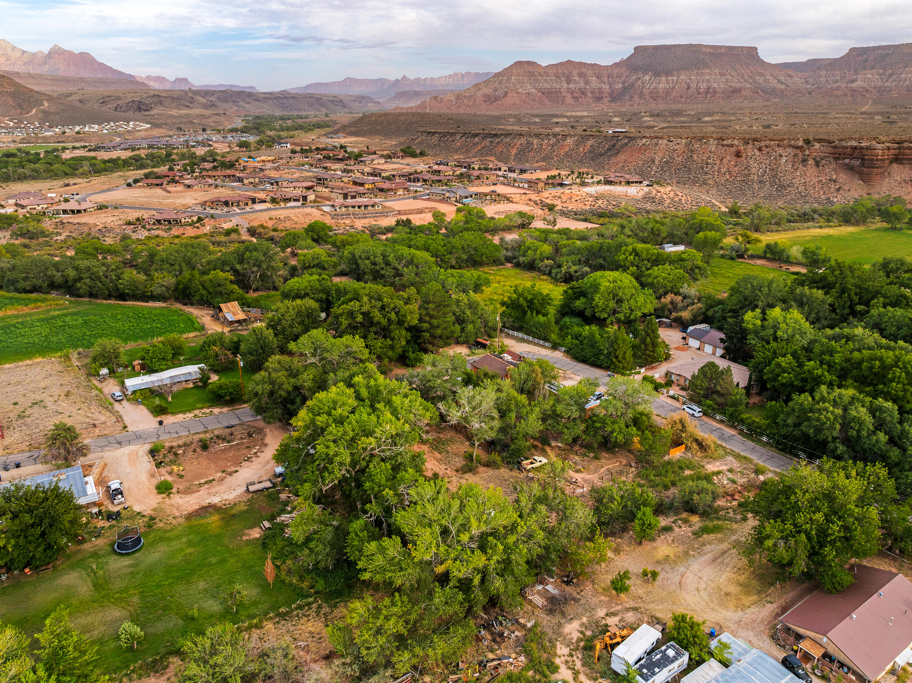 VIRGIN TOWNSITE - Land