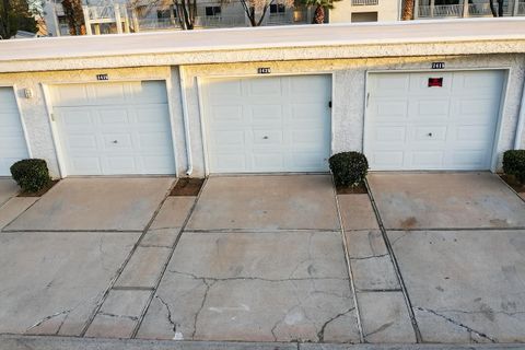 Tiny photo for 1845 W CANYON VIEW #1425, Saint George, UT 84770 (MLS # 26-268507)