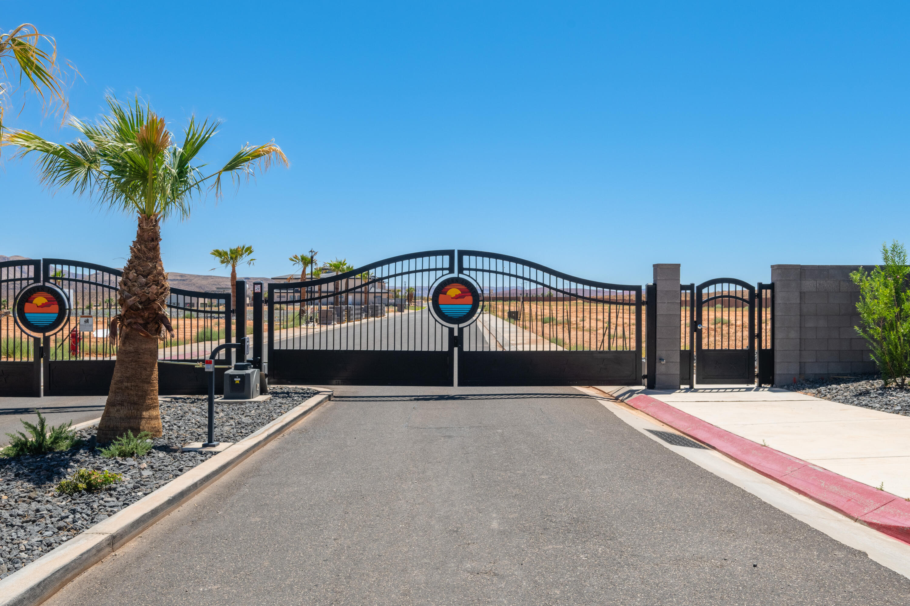 SOUTHERN SHORES - Residential