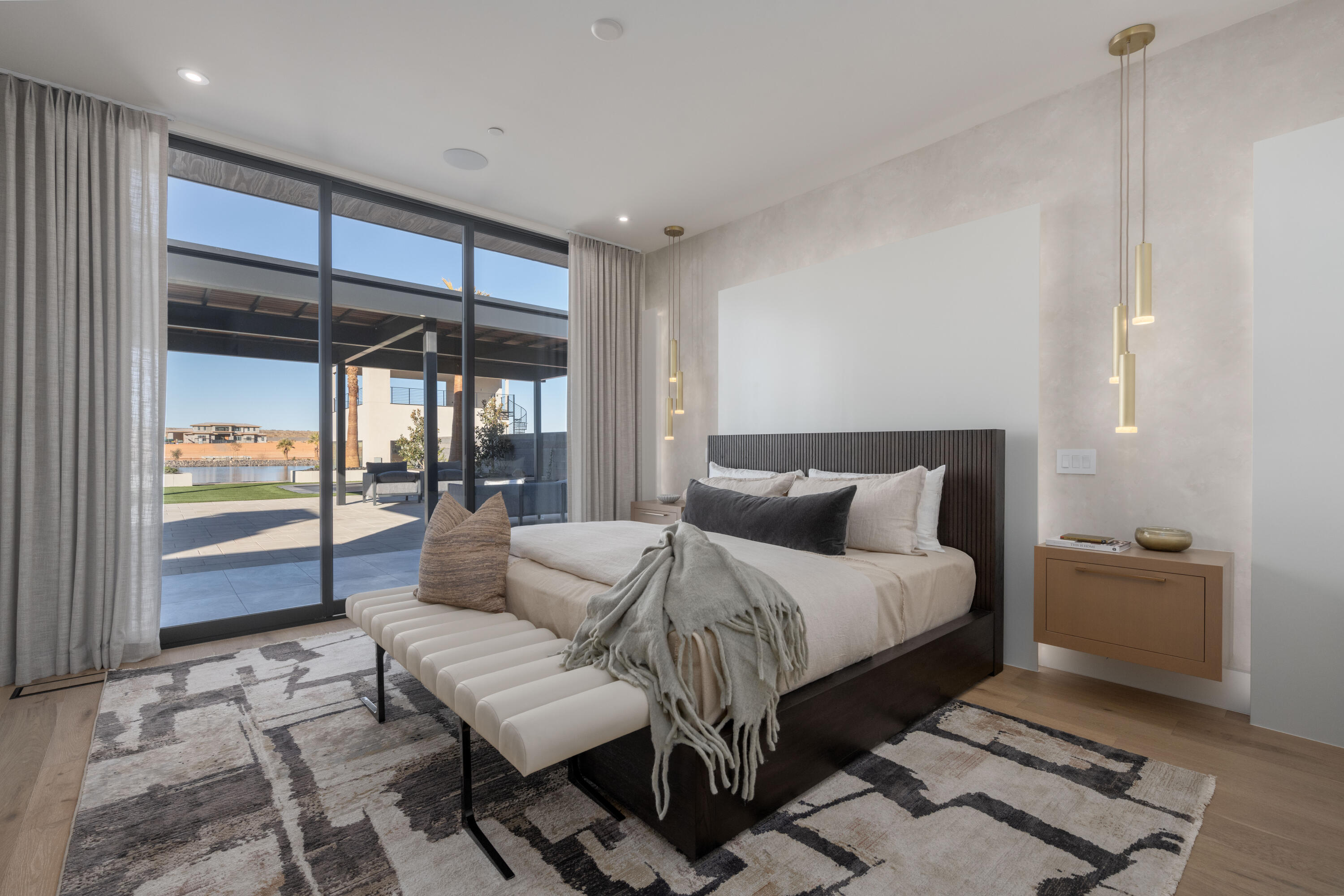 SOUTHERN SHORES - Residential
