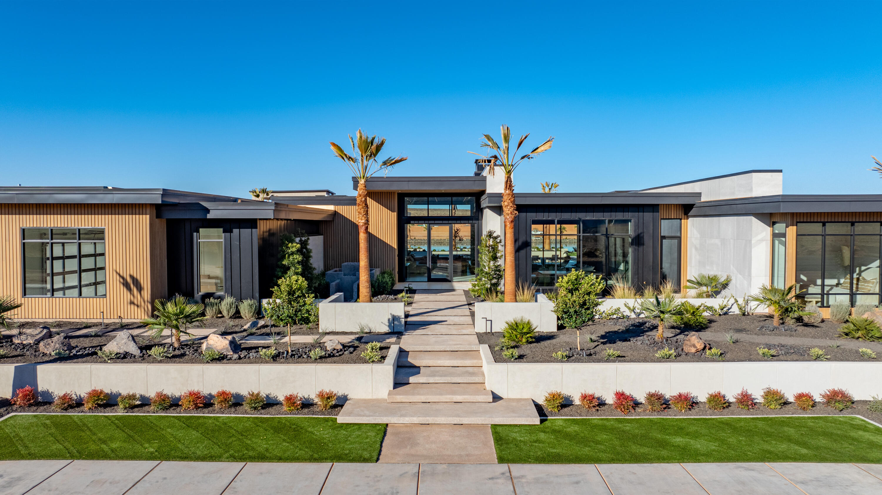 SOUTHERN SHORES - Residential