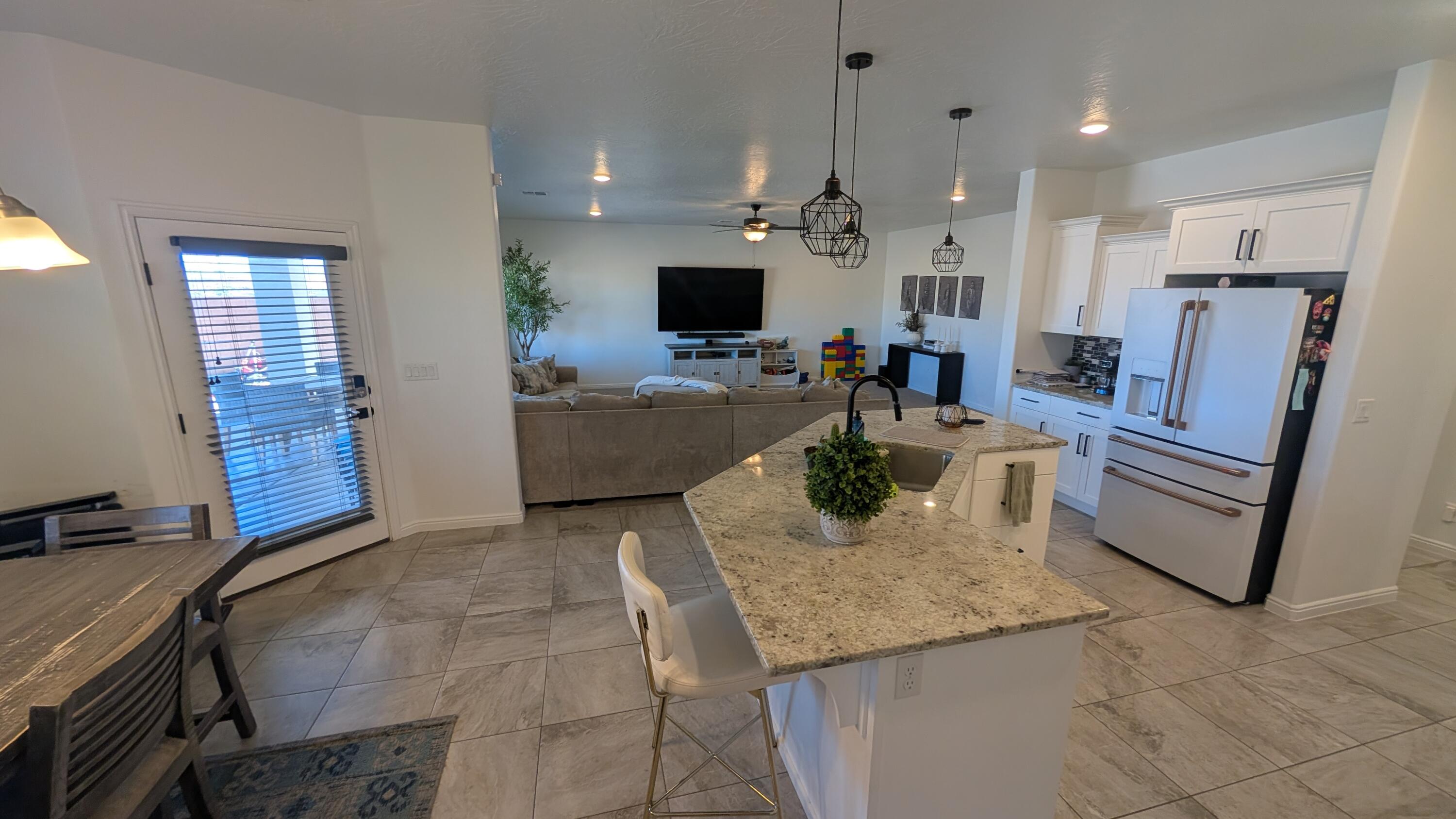 SAND RIDGE - Residential