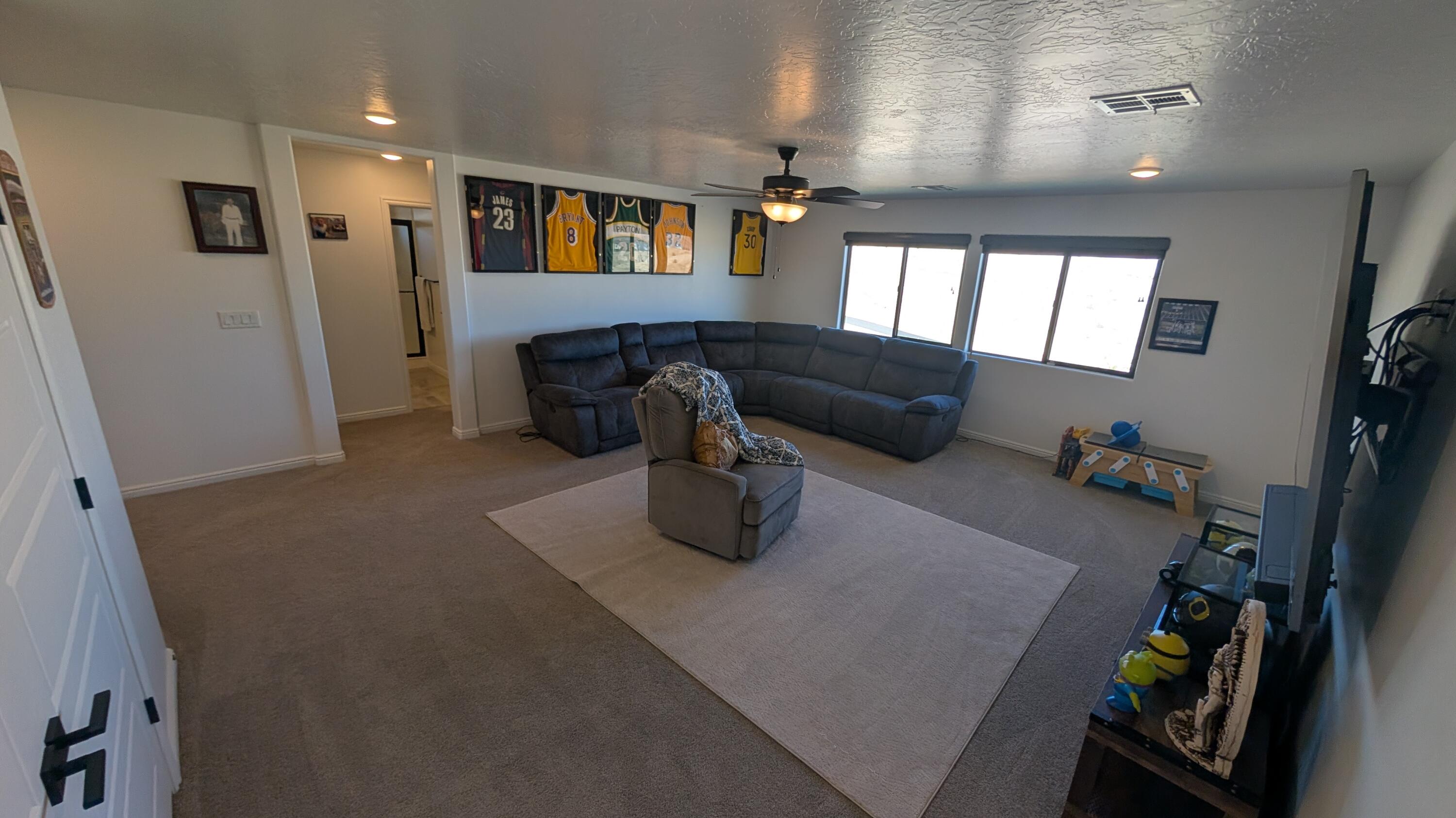 SAND RIDGE - Residential