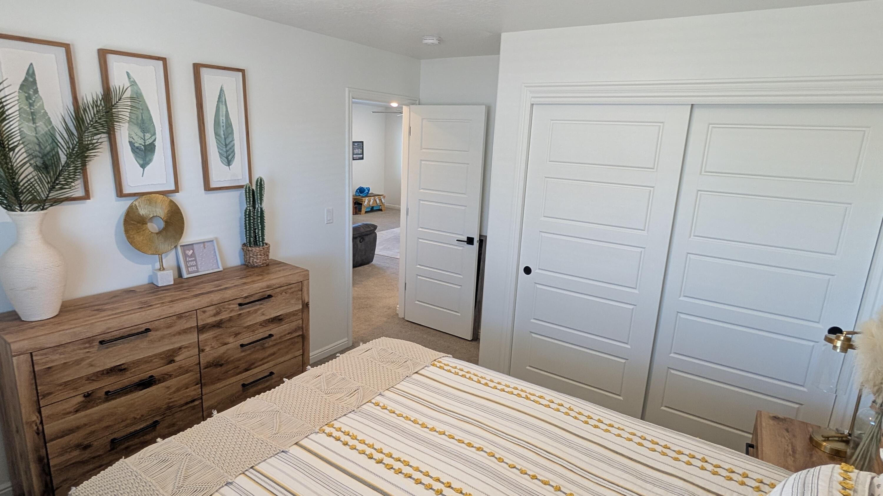 SAND RIDGE - Residential