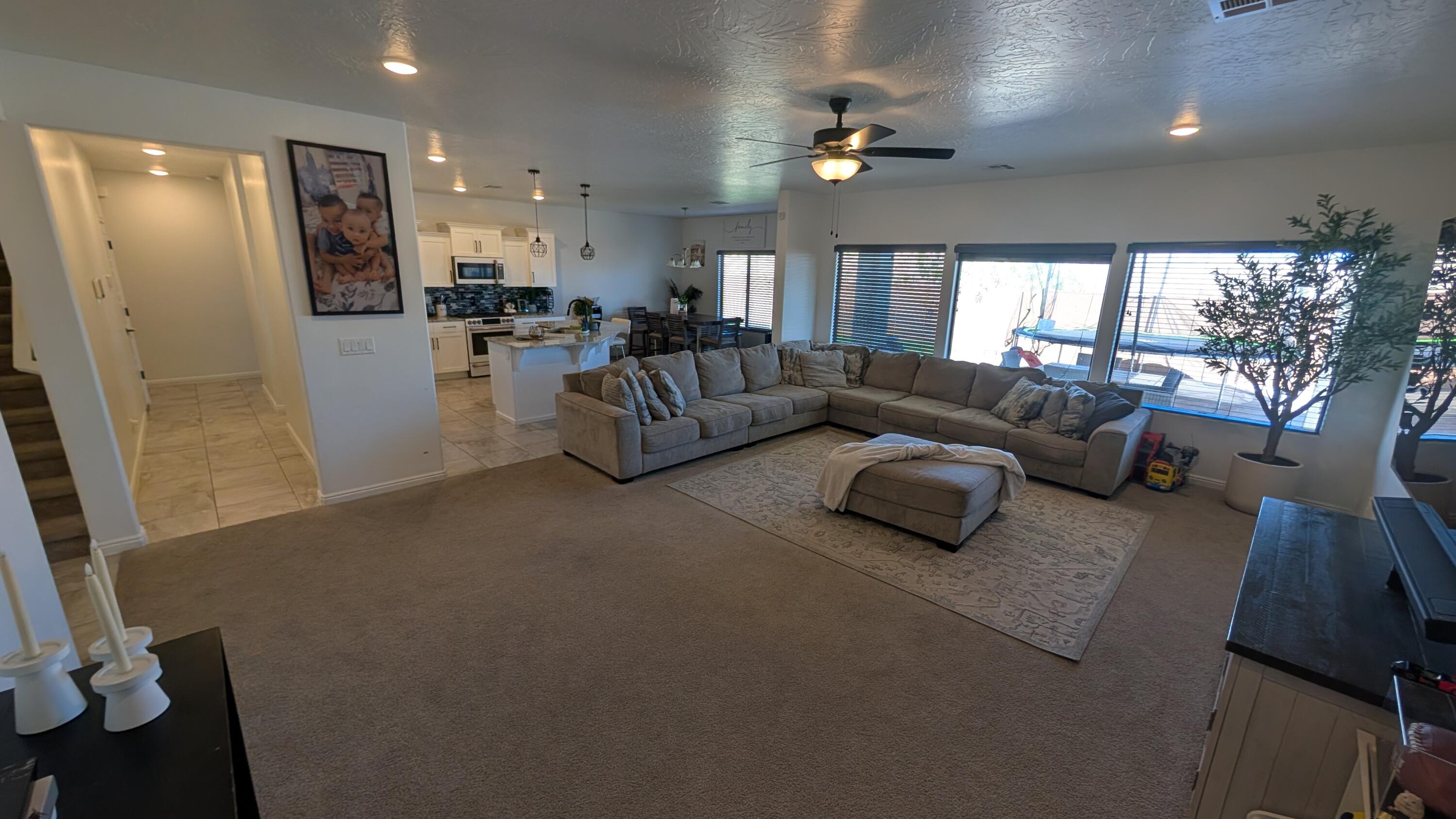 SAND RIDGE - Residential