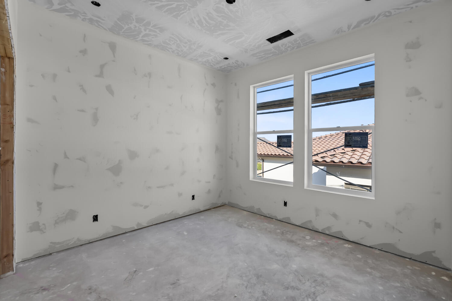 SALARNO HILLS AT DIVARIO - Residential