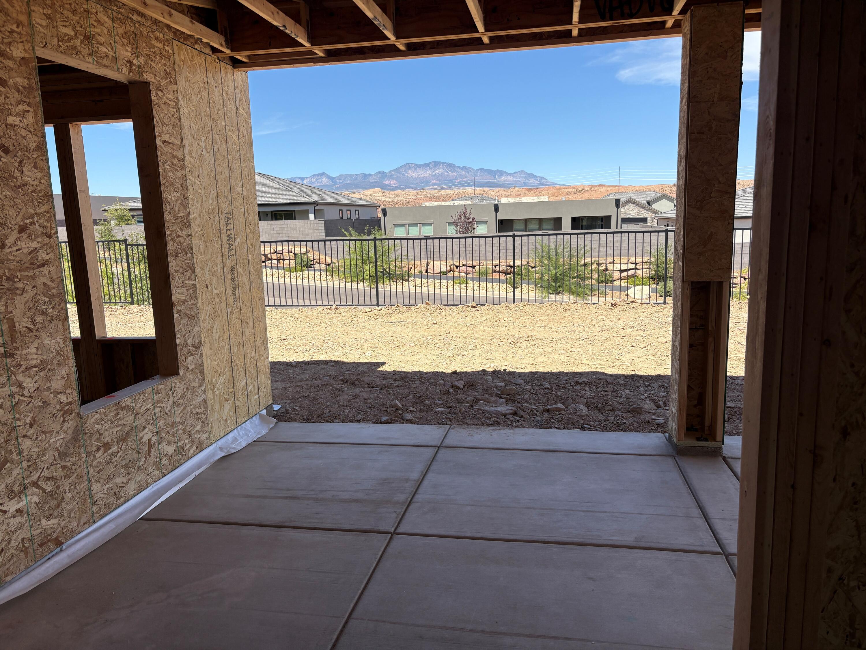 SALARNO HILLS AT DIVARIO - Residential