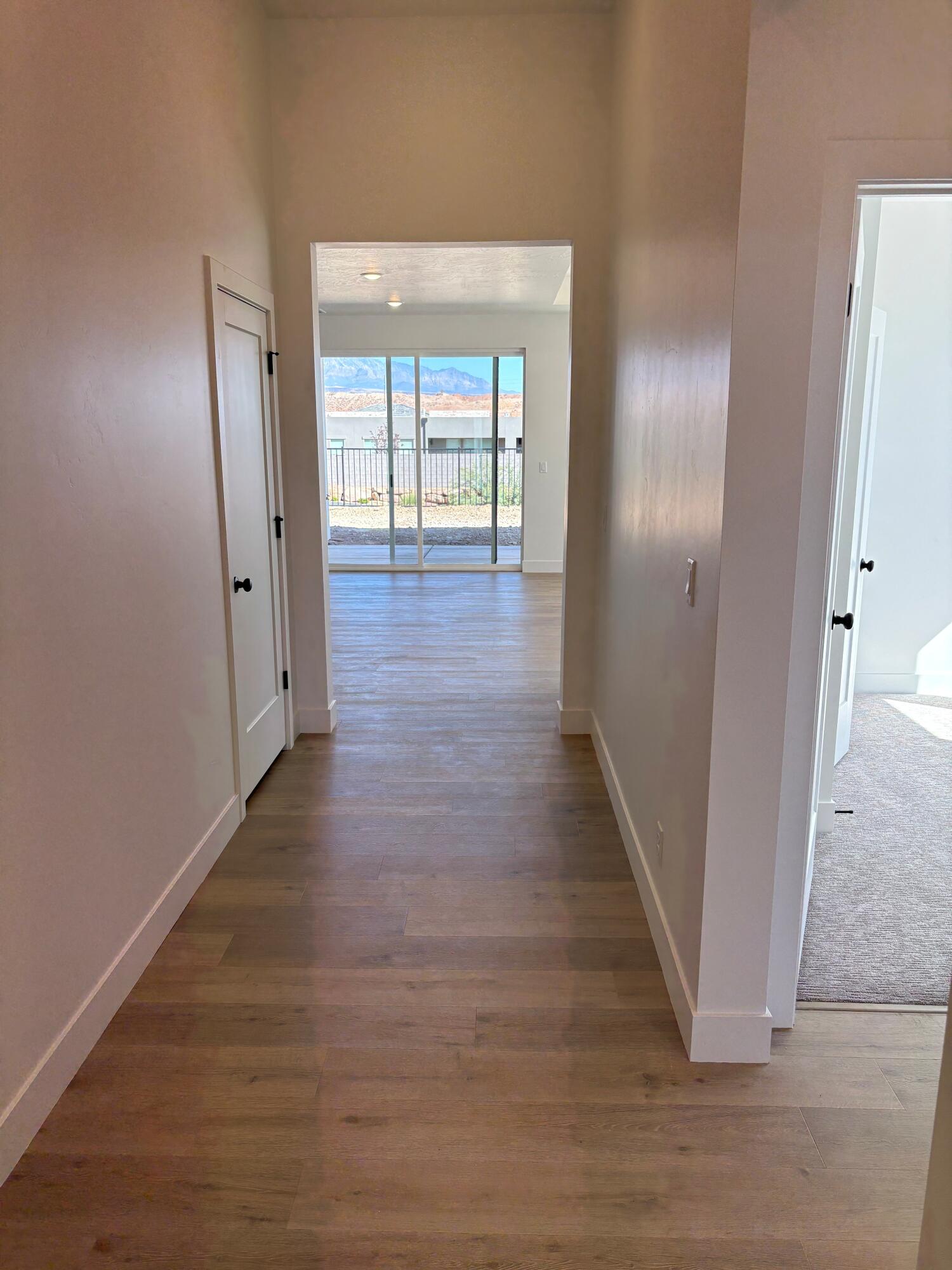 SALARNO HILLS AT DIVARIO - Residential