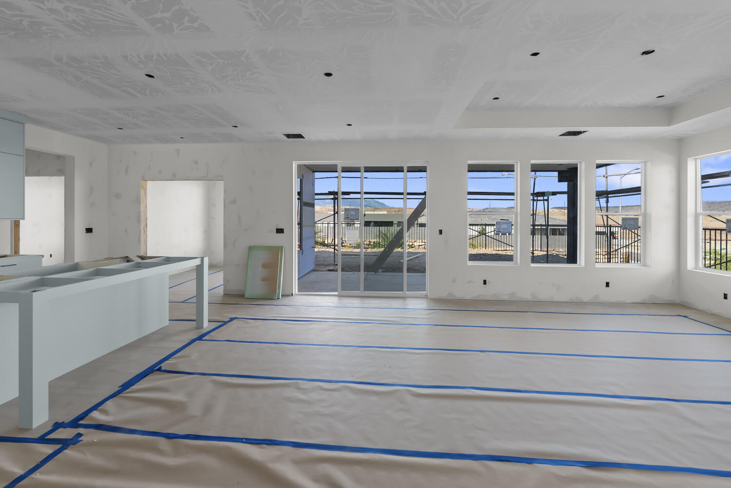 SALARNO HILLS AT DIVARIO - Residential