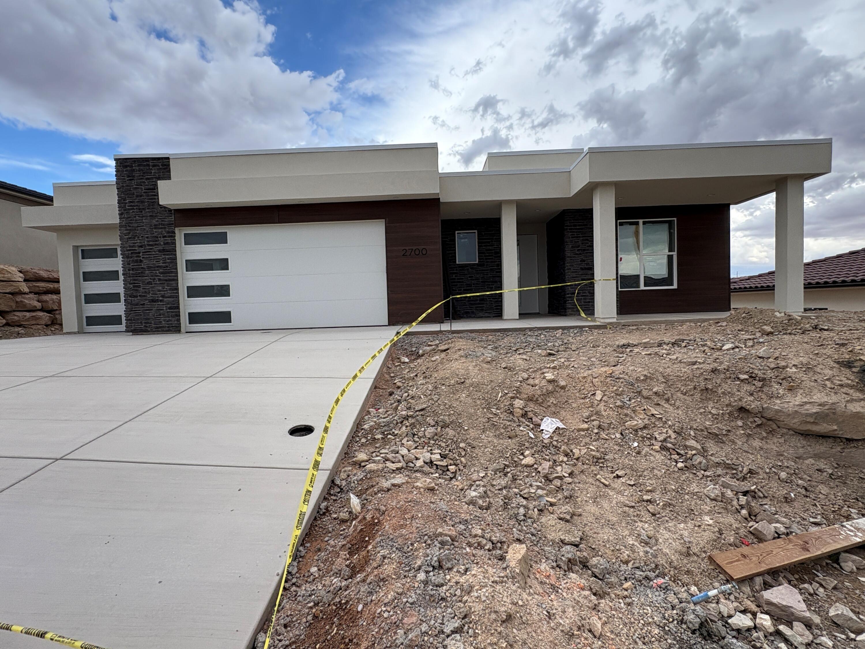 SALARNO HILLS AT DIVARIO - Residential