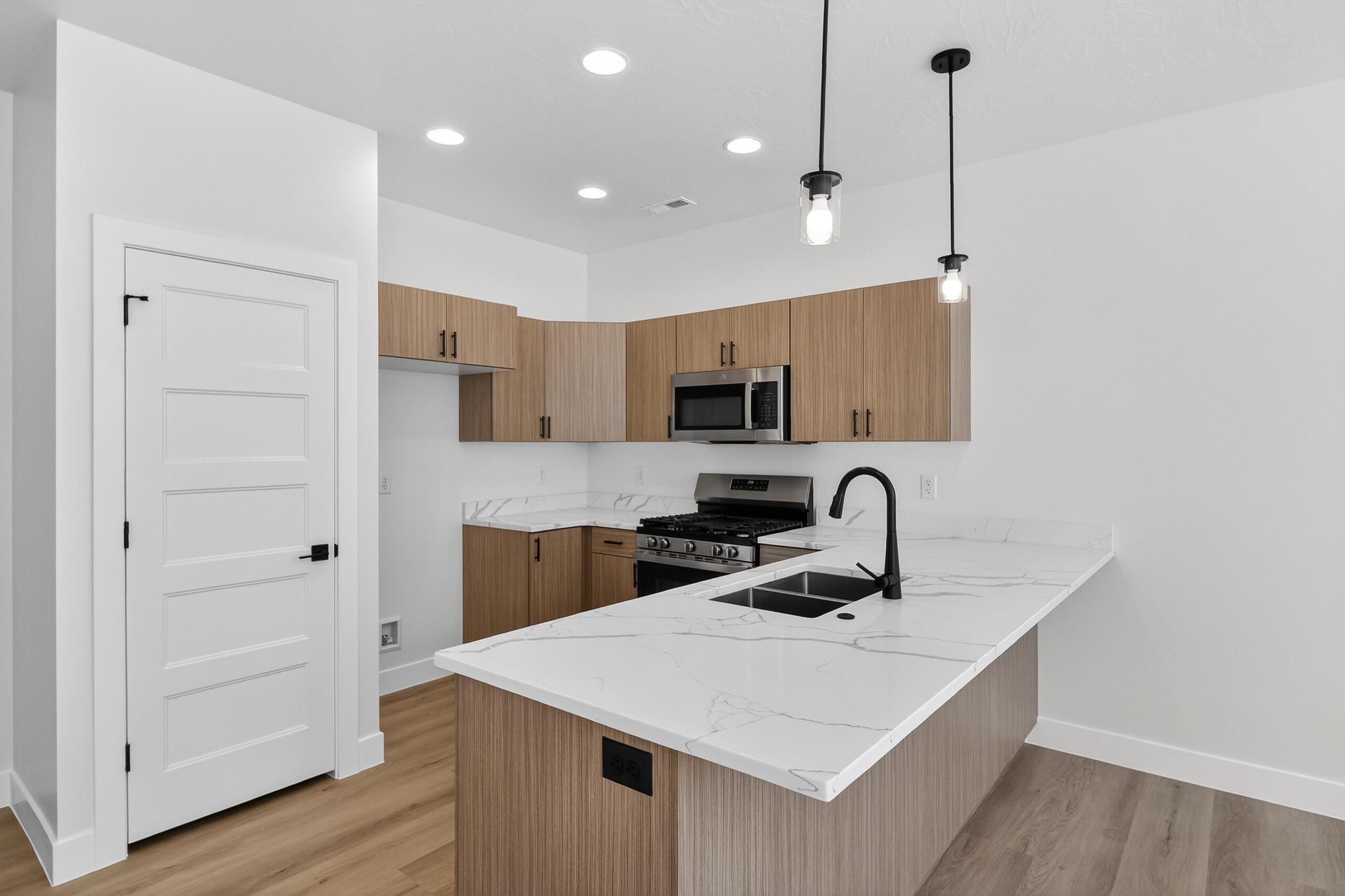 SOUTH DESERT PD - Residential