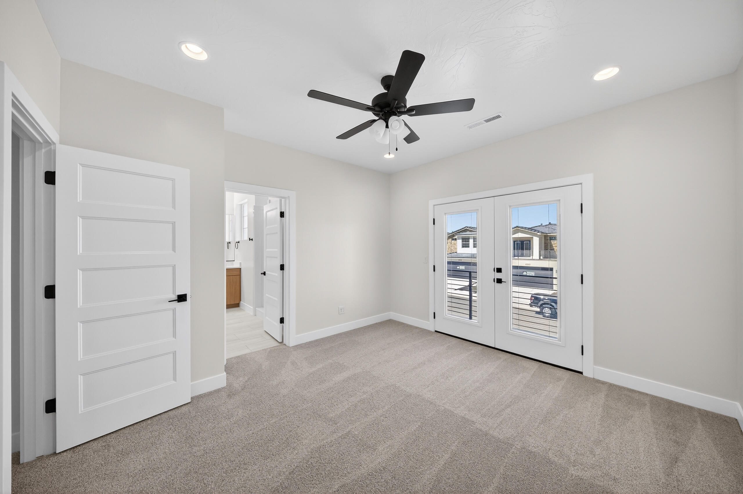 SOUTH DESERT PD - Residential
