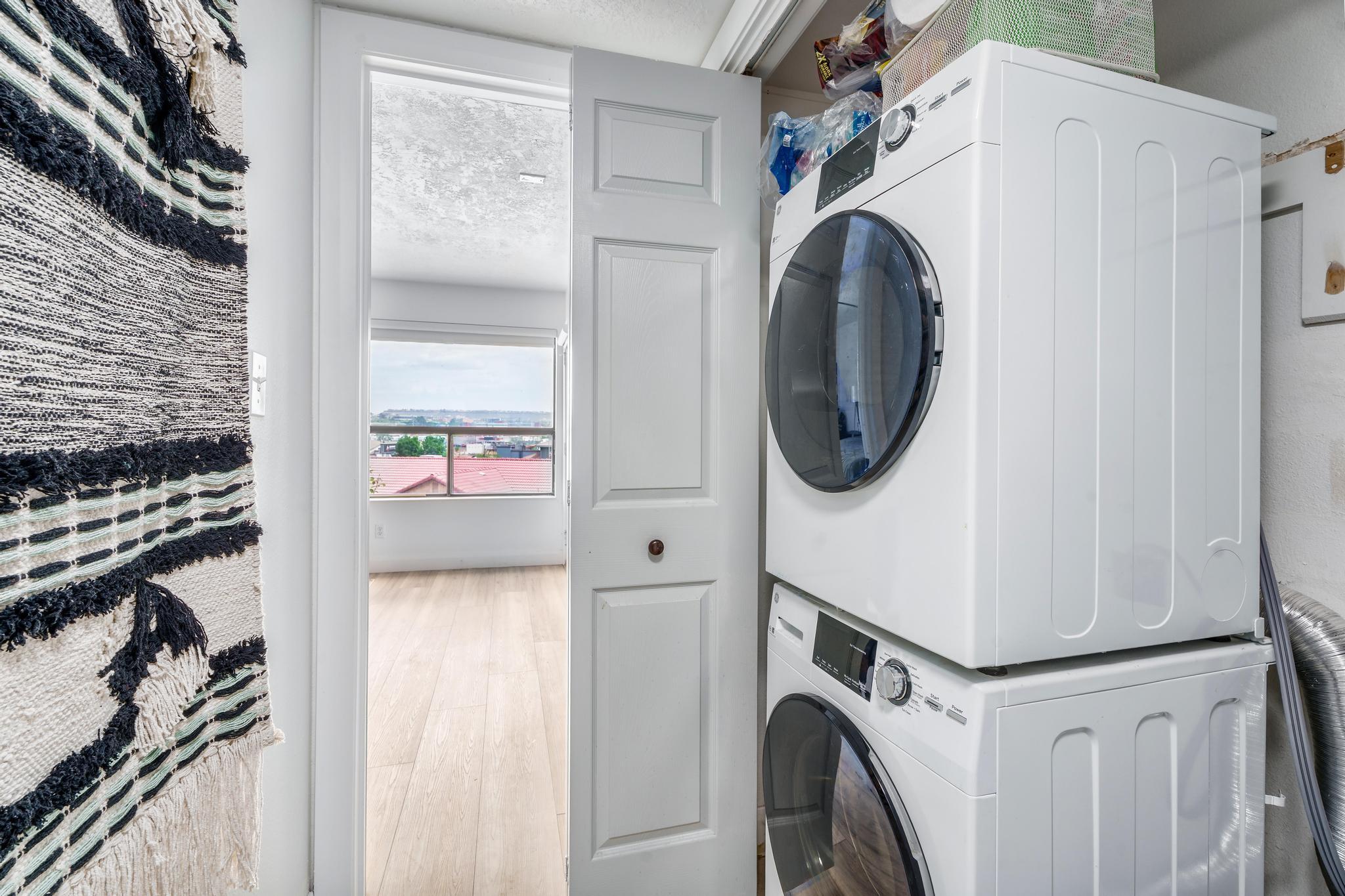 GARDENS SOUTH CONDOS - Residential