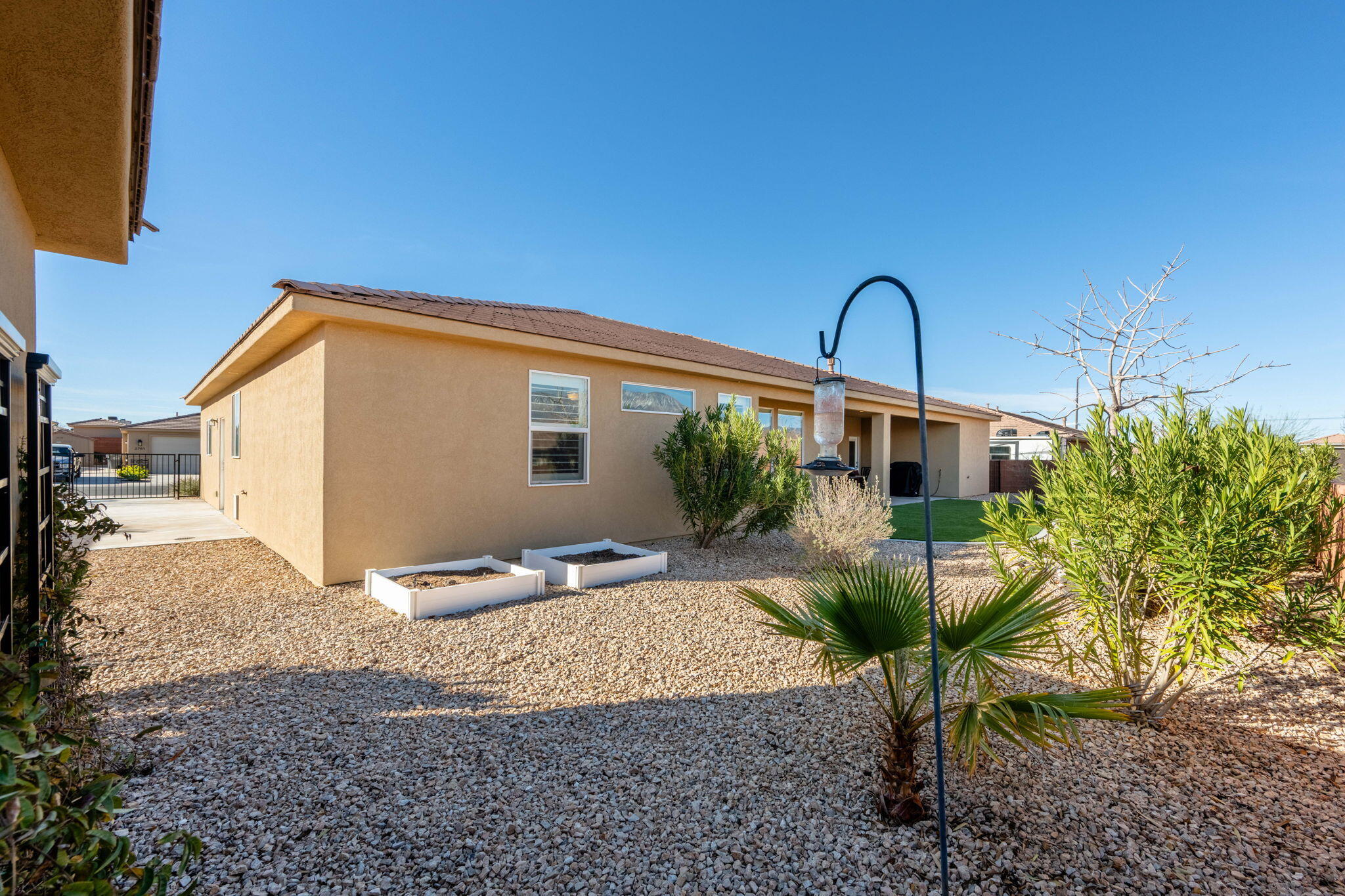 SKY RIDGE - Residential