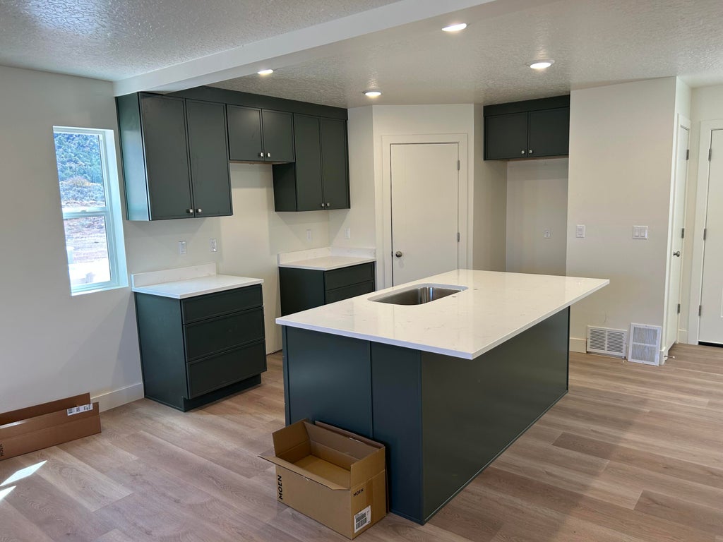 Photo of 920 S 25 E 22A #22A, Cedar City, UT 84720 (MLS # 26-276691)