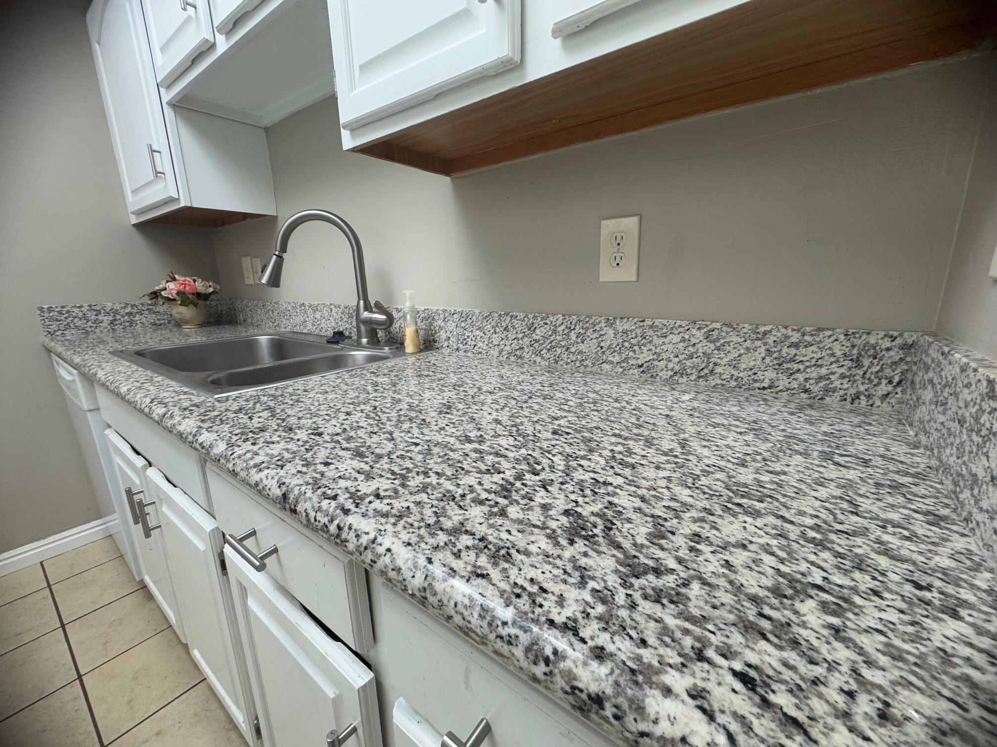 COTTON MANOR CONDOS - Residential