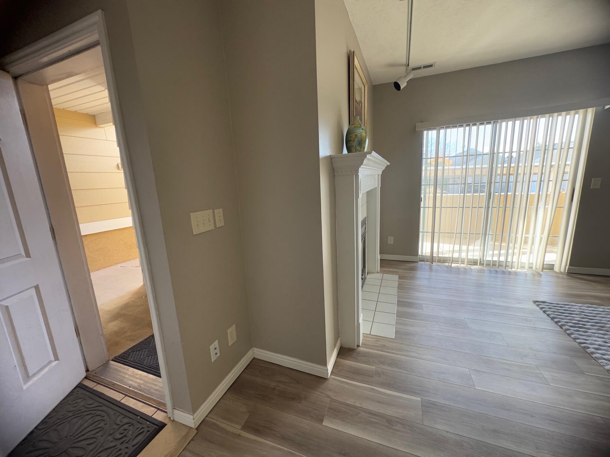 COTTON MANOR CONDOS - Residential