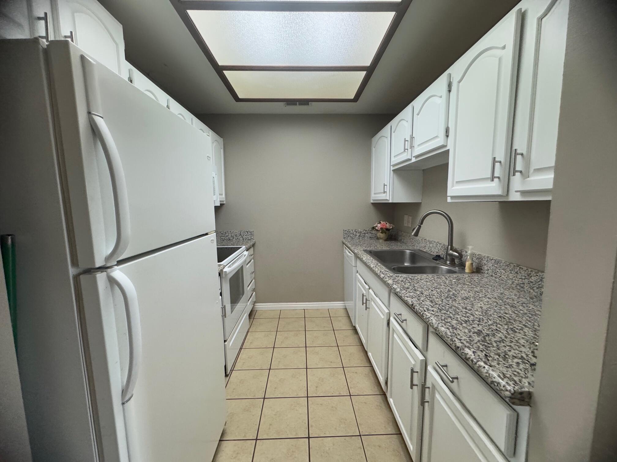 COTTON MANOR CONDOS - Residential