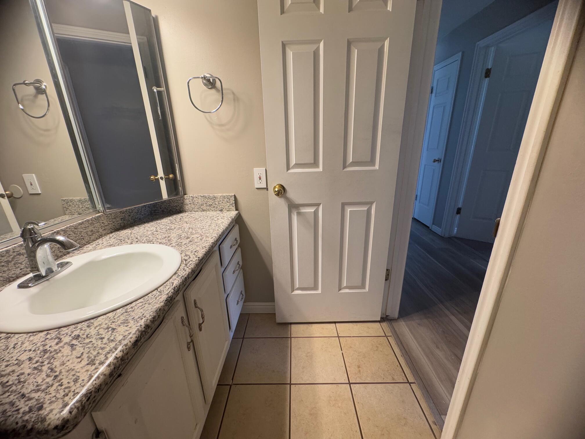 COTTON MANOR CONDOS - Residential