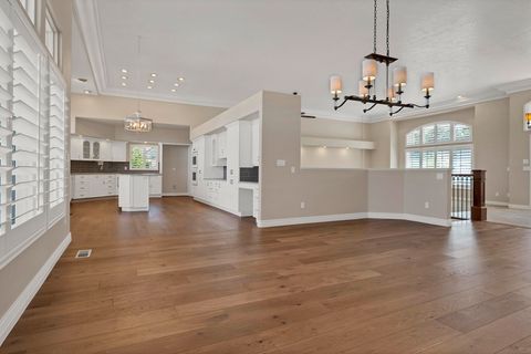 Tiny photo for 150 S Crystal Lakes DR #20, Saint George, UT 84770 (MLS # 26-271444)