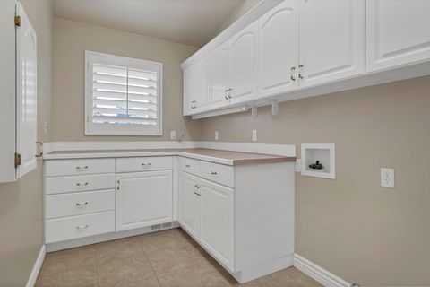 Tiny photo for 150 S Crystal Lakes DR #20, Saint George, UT 84770 (MLS # 26-271444)