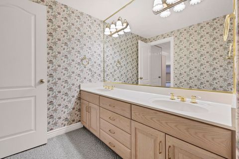 Tiny photo for 150 S Crystal Lakes DR #20, Saint George, UT 84770 (MLS # 26-271444)