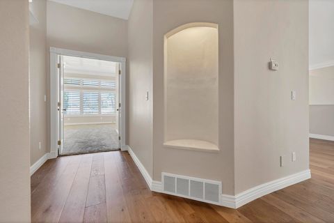 Tiny photo for 150 S Crystal Lakes DR #20, Saint George, UT 84770 (MLS # 26-271444)