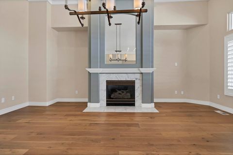 Tiny photo for 150 S Crystal Lakes DR #20, Saint George, UT 84770 (MLS # 26-271444)
