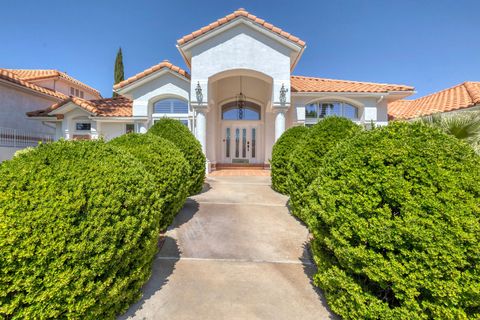 Tiny photo for 150 S Crystal Lakes DR #20, Saint George, UT 84770 (MLS # 26-271444)