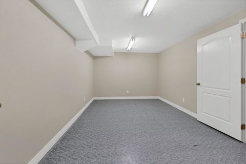 Tiny photo for 150 S Crystal Lakes DR #20, Saint George, UT 84770 (MLS # 26-271444)