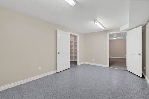 Tiny photo for 150 S Crystal Lakes DR #20, Saint George, UT 84770 (MLS # 26-271444)