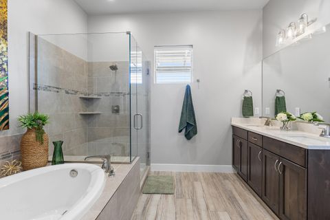 Tiny photo for 2600 N OCOTILLO Way 19 #19, Santa Clara, UT 84765 (MLS # 26-271229)
