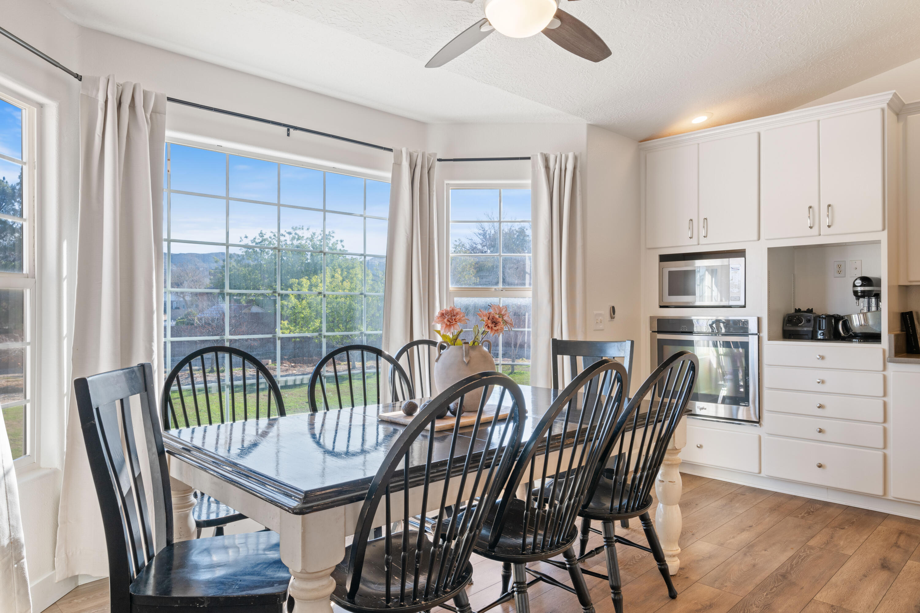 COUNTRY LANE ESTATES - Residential