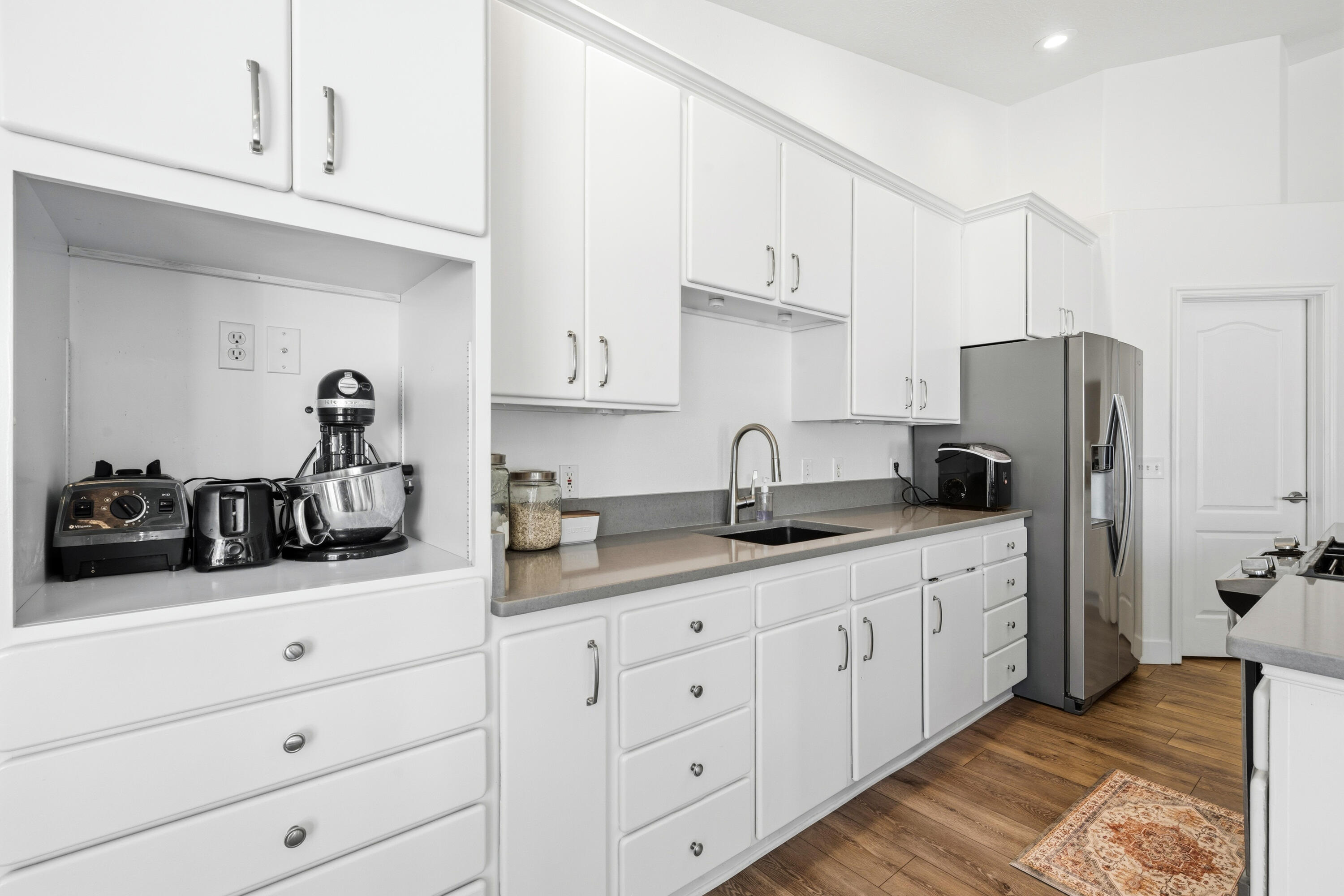 COUNTRY LANE ESTATES - Residential