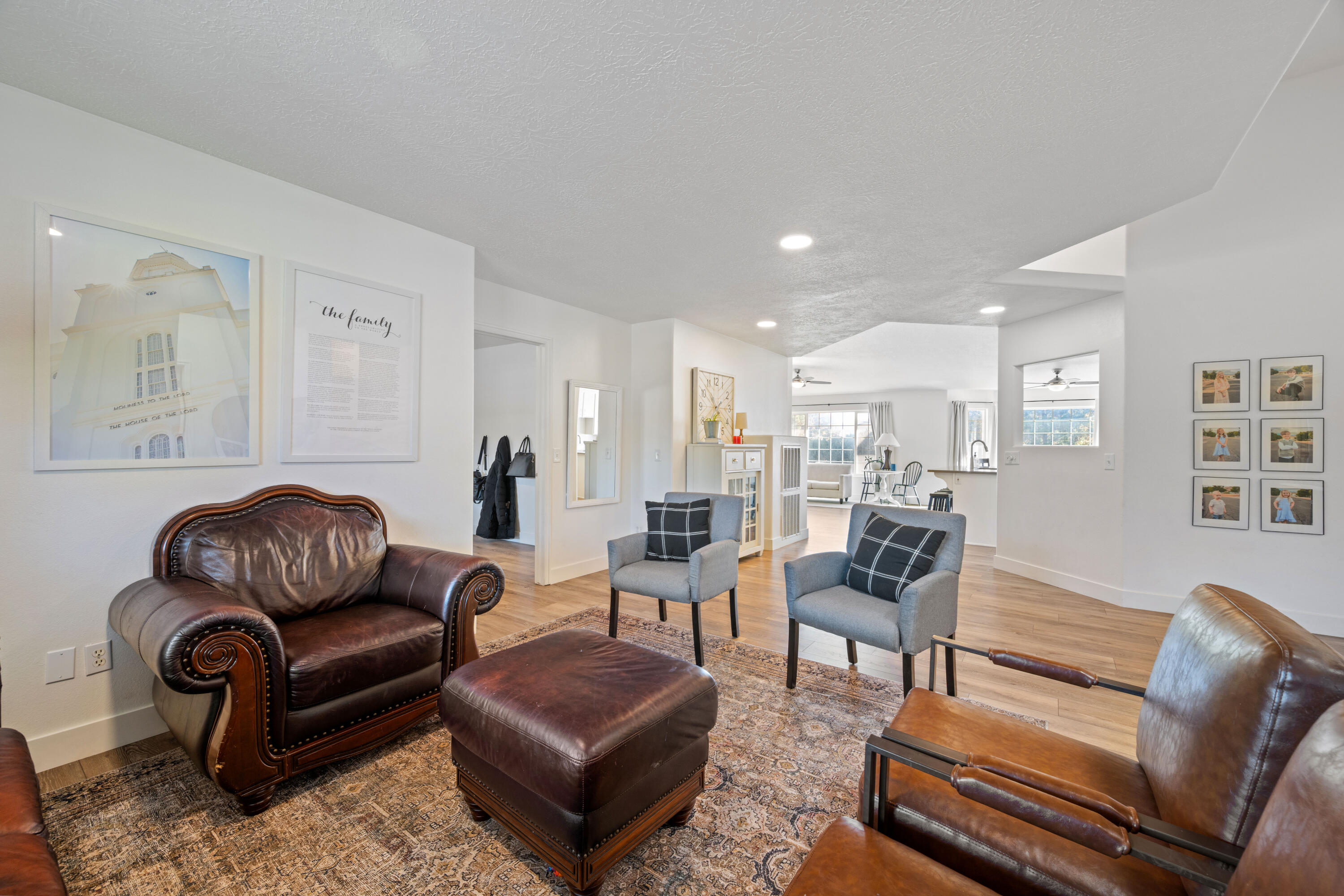 COUNTRY LANE ESTATES - Residential