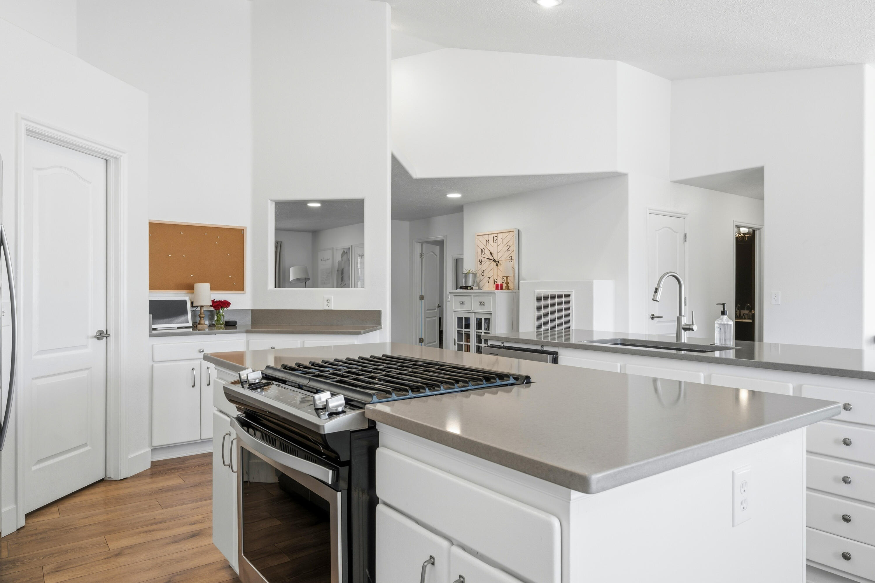 COUNTRY LANE ESTATES - Residential