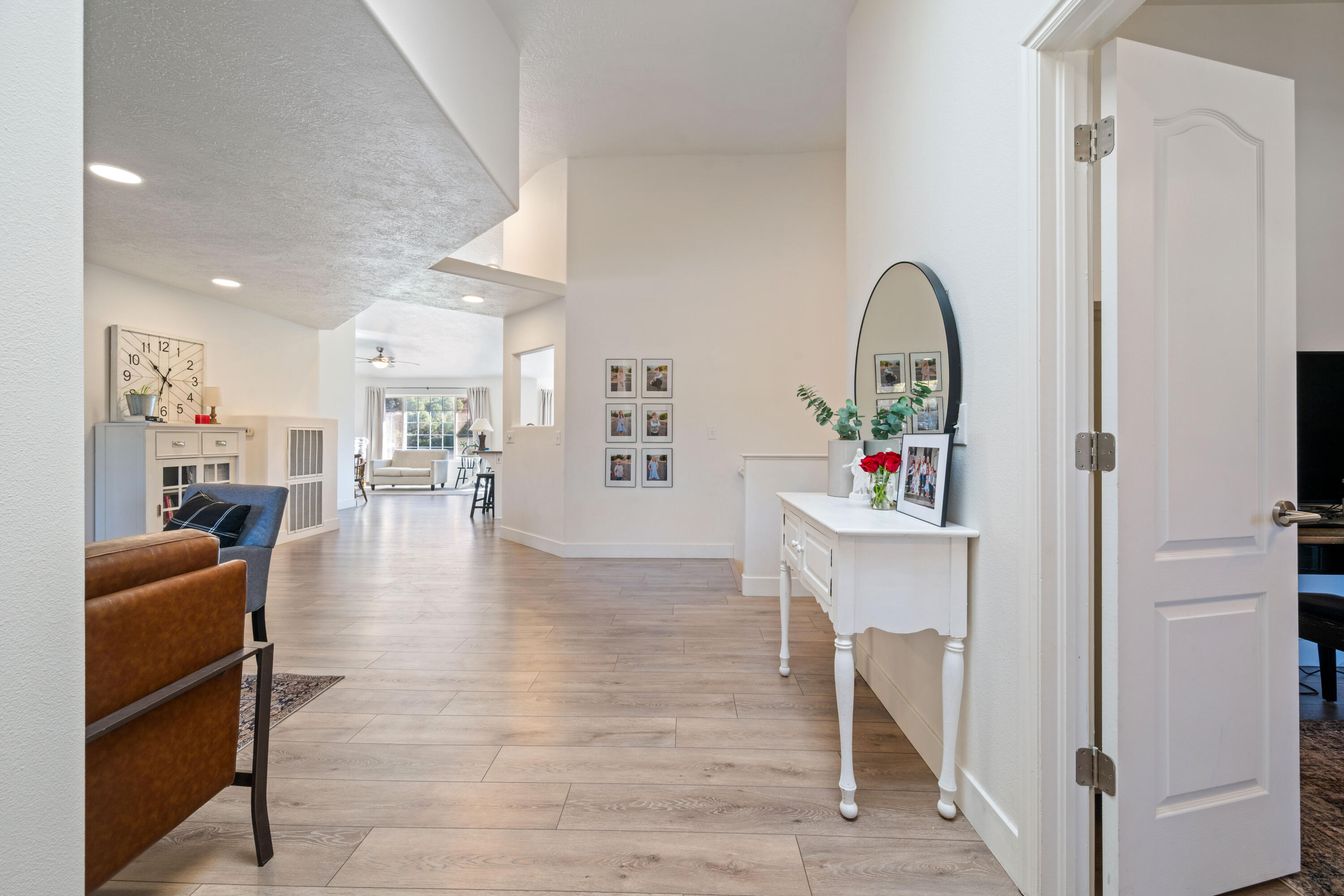 COUNTRY LANE ESTATES - Residential