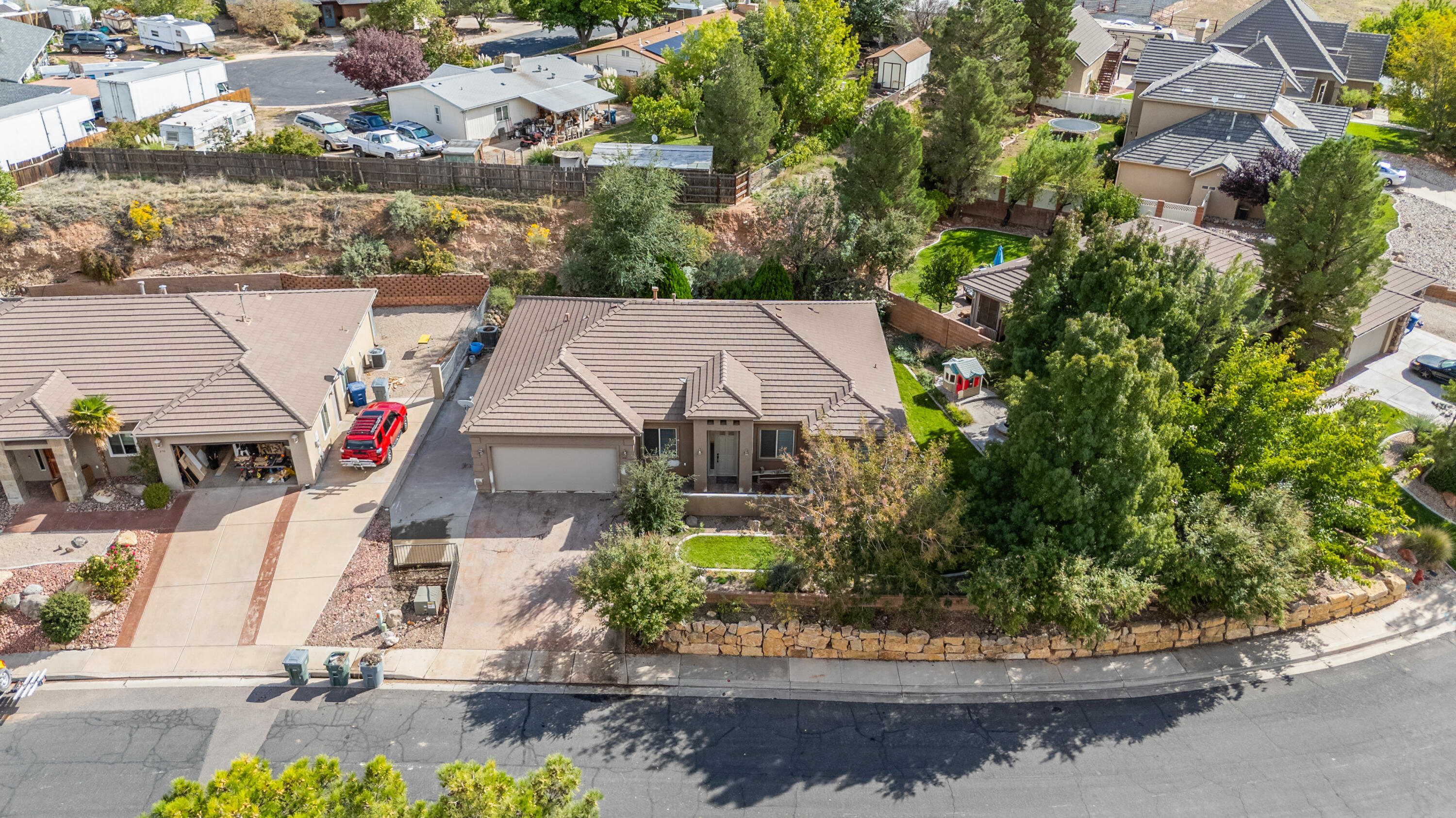 OVERLOOK - Residential