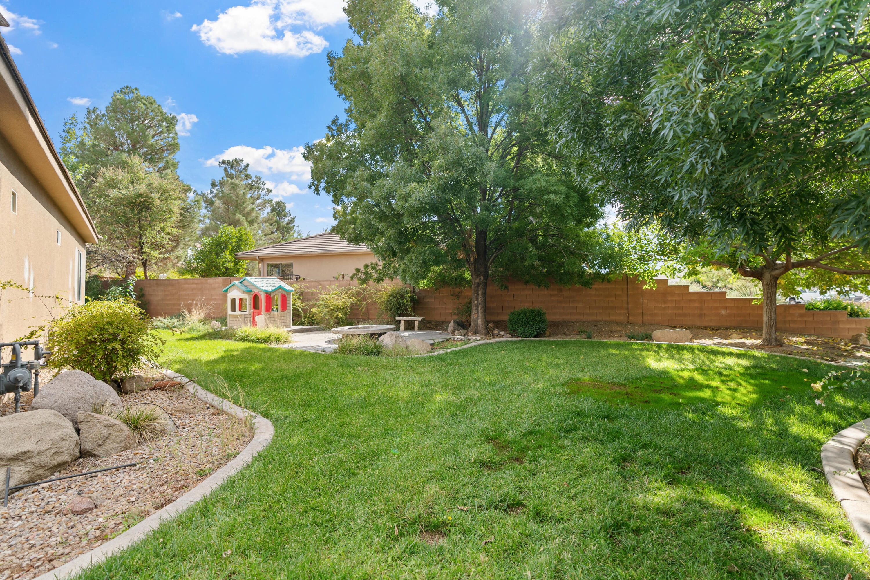 OVERLOOK - Residential