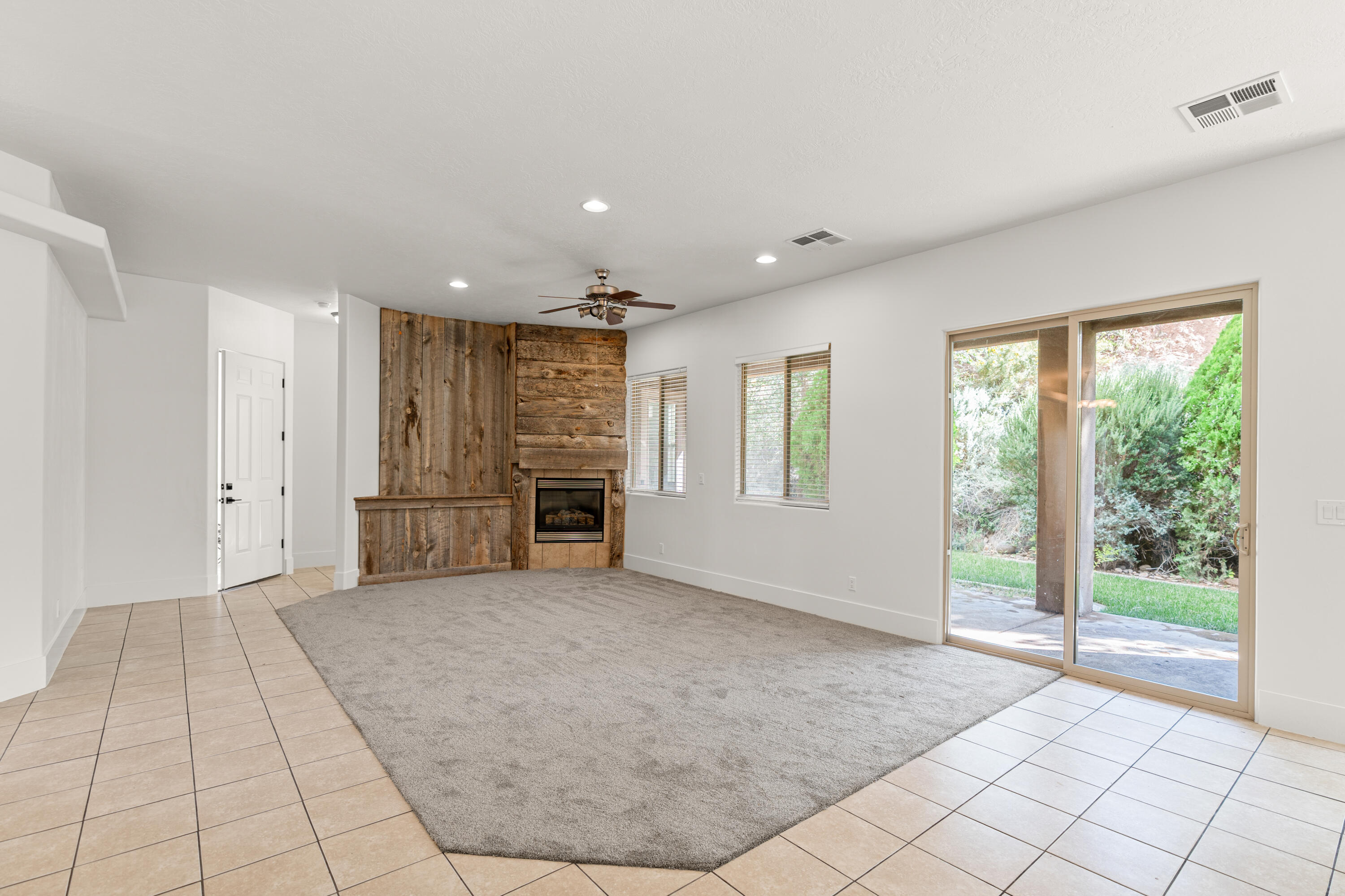 OVERLOOK - Residential